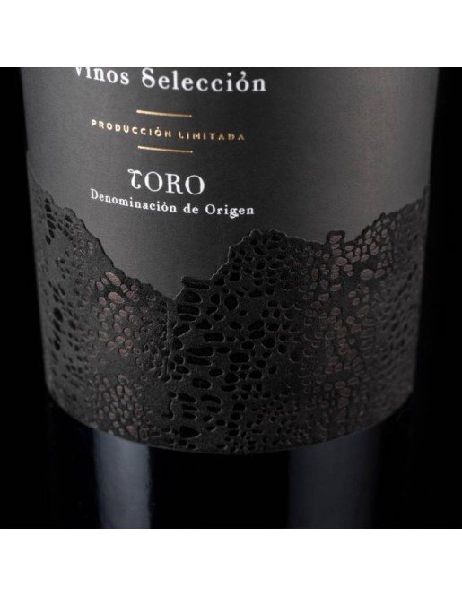Latarce  Toro Selección 2020 Pack Cartón x3 75 CL. 2